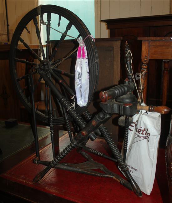 1866 Spinning wheel(-)